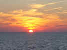 Sunset.jpg (225311 bytes)